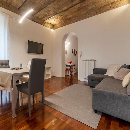 Fontana Di Trevi Design Apartment Рим Экстерьер фото