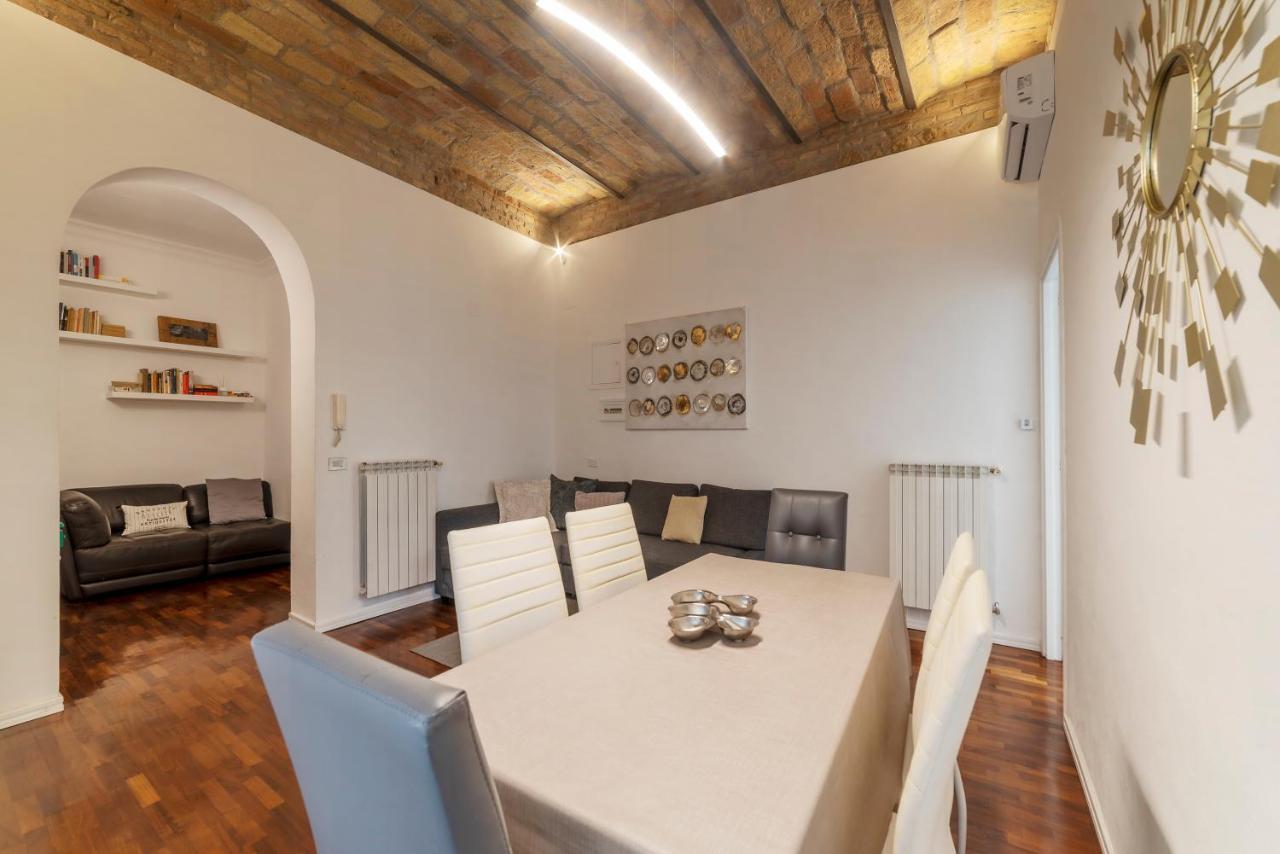 Fontana Di Trevi Design Apartment Рим Экстерьер фото