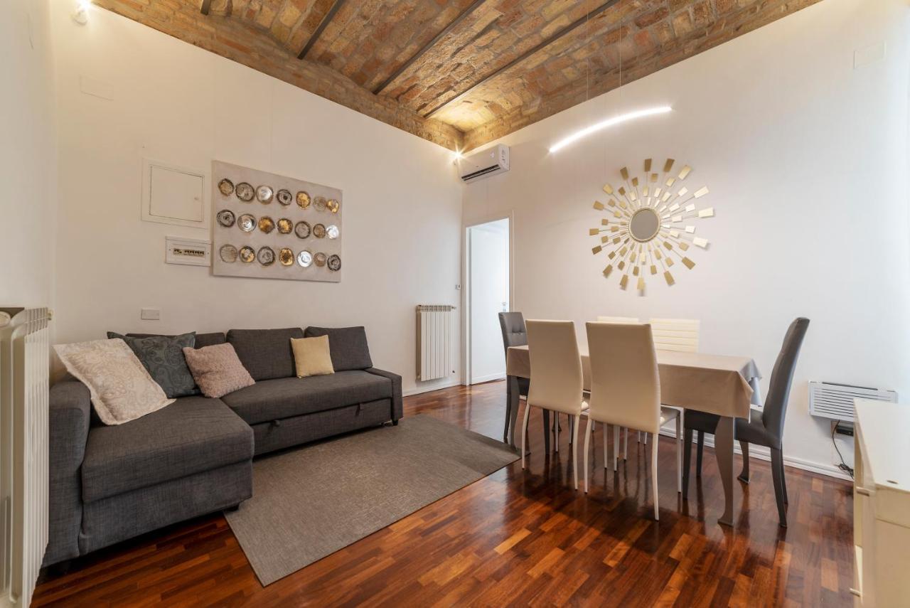 Fontana Di Trevi Design Apartment Рим Экстерьер фото